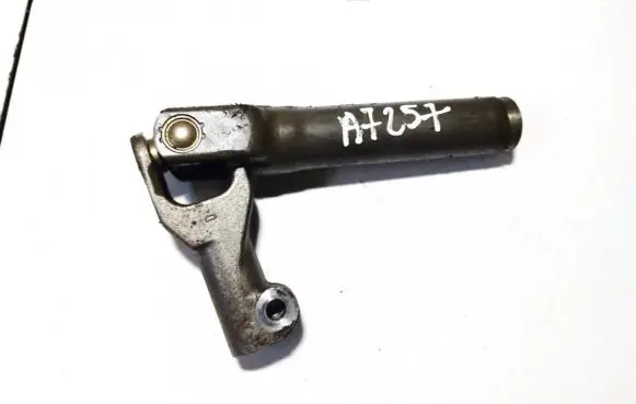 Toyota RAV 4 (XA30) Steering column universal joint