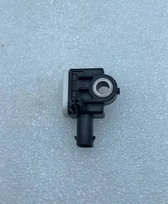 Porsche Cayenne (9Y0 9Y3) Airbag deployment crash/impact sensor 971907651