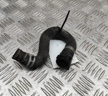 Volvo XC90 Engine coolant pipe/hose 31368413