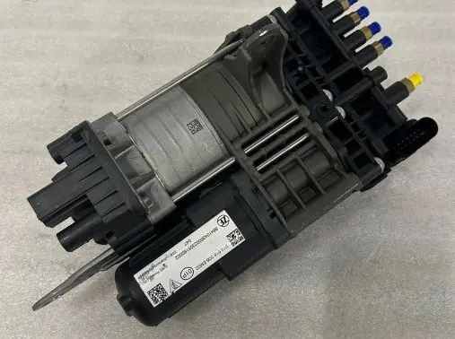 Porsche Cayenne (9Y0 9Y3) Air suspension compressor/pump 9Y4616006