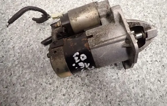 Mazda 3 I Starter motor M000T91381