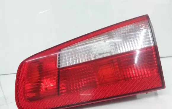 Renault Laguna II Tailgate rear/tail lights 8200002476