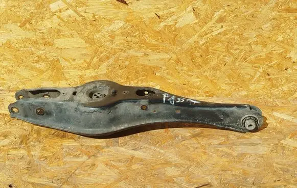 Volkswagen Passat Alltrack Rear control arm 3Q0505371
