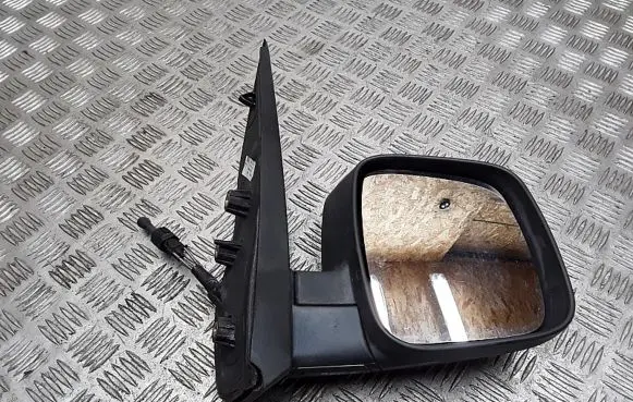 Front door electric wing mirror