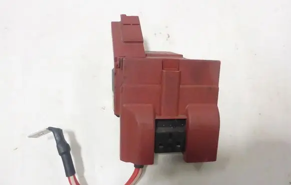 Nissan Note (E12) Positive cable (battery) 