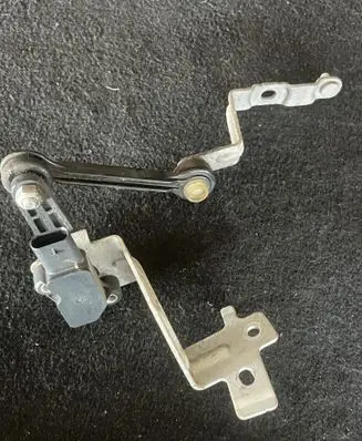 Mercedes-Benz EQB Headlight/headlamp level sensor A0009059413 A2433207600