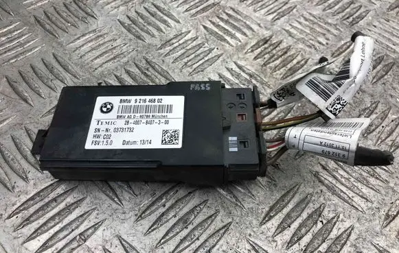 BMW 5 F10 F11 Seat heating relay 9216468