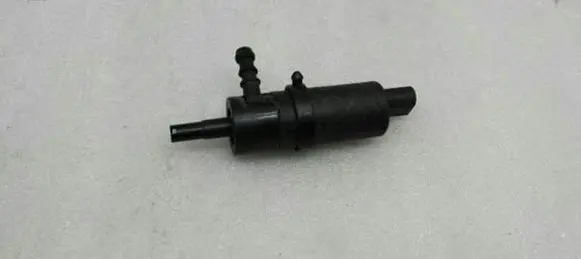 Mercedes-Benz A W176 Windshield washer spray nozzle 