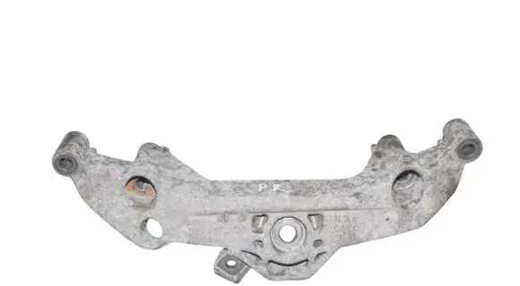 Mini One - Cooper Coupe R56 Engine mounting bracket 6772032