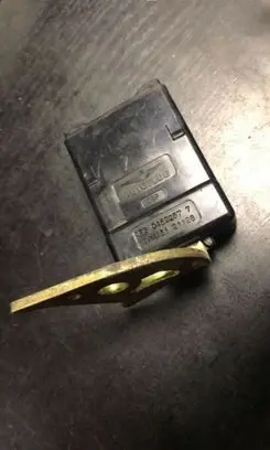 BMW 5 E34 Rear seatbelt buckle 1944451