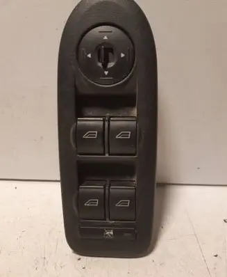 Ford Focus Electric window control switch 7M5T14A132AB 3S003178100 SN09847072960079