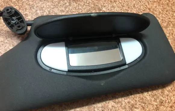 Mini Cooper Countryman R60 Sun visor
