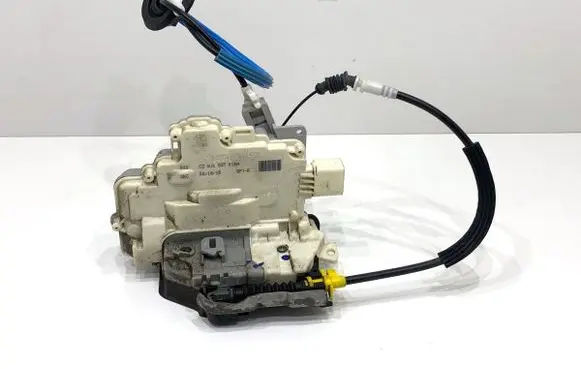 Audi A4 S4 B8 8K Front door lock 8J1837016A