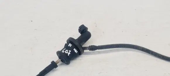 Peugeot 607 Clutch master cylinder 030FTE