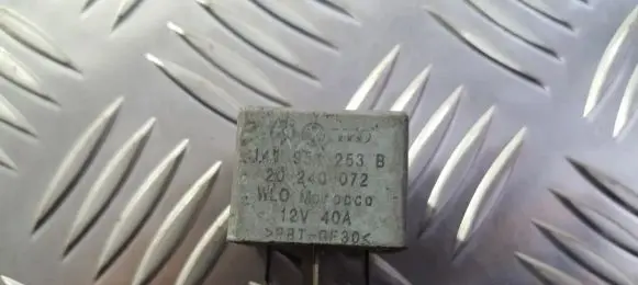 Volkswagen Golf IV Other relay 141951253b 20240072
