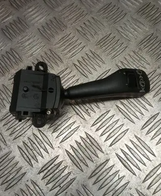 BMW 3 E46 Wiper control stalk 8363664 01204000