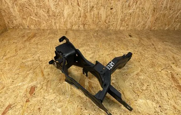BMW X5 G05 Headlight/headlamp mounting bracket 7421709