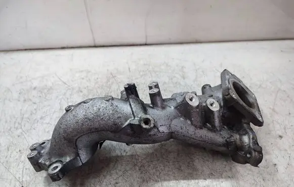 Nissan Navara Air intake hose/pipe