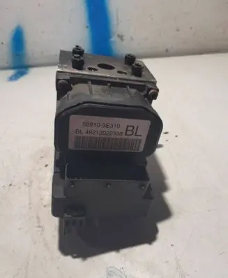 KIA Sorento ABS Pump 589103E310