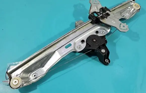 Renault Kadjar Front door window regulator with motor 807209732R IMPRK1589334