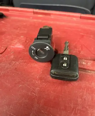 Nissan Note (E11) Passenger airbag on/off switch 25585BC600