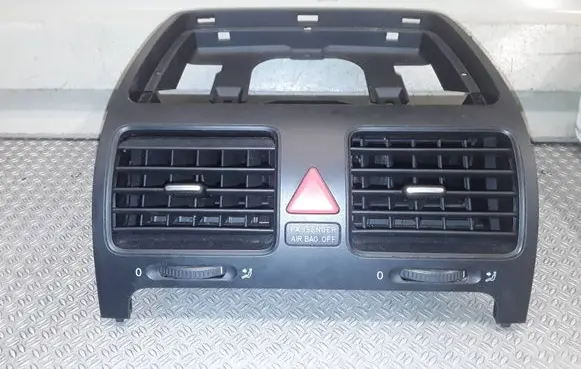 Volkswagen Golf V Dash center air vent grill 1K0815735B