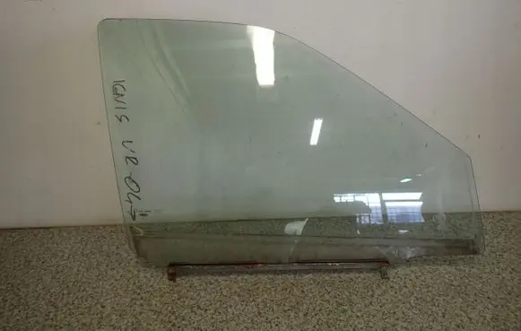 Suzuki Ignis Sliding door window/glass 