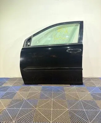 Lexus RX 330 - 350 - 400H Front door 