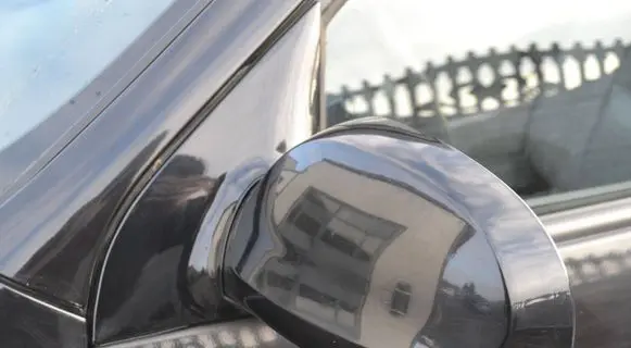 KIA Carnival Front door electric wing mirror 