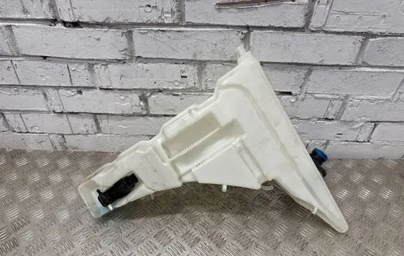 Audi A6 S6 C8 4K Window washer liquid tank fill tube 4K0955462