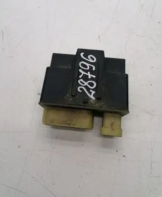 Peugeot 207 Glow plug pre-heat relay 9652021180 018010951