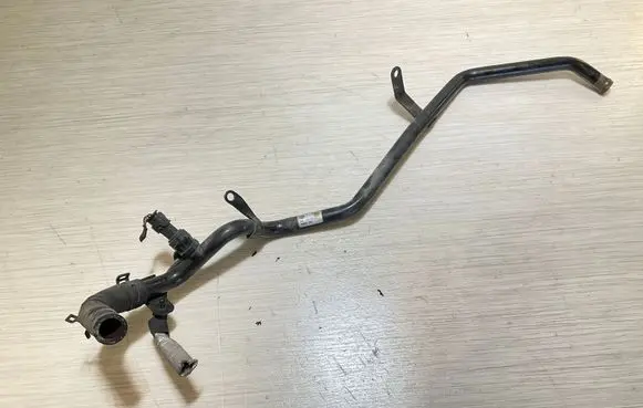 Audi A4 S4 B8 8K Engine coolant pipe/hose 03L122157C