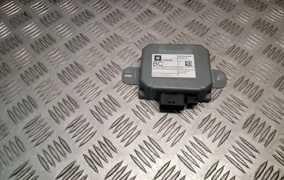 Opel Insignia A GPS navigation control unit/module 13384291