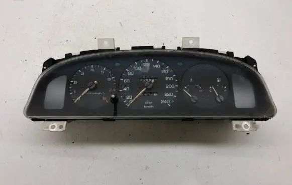 Mazda 626 Speedometer (instrument cluster) GA5RB