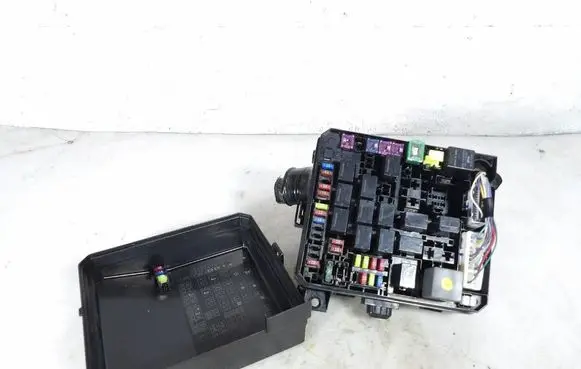 Mitsubishi ASX Fuse box set 8565A268