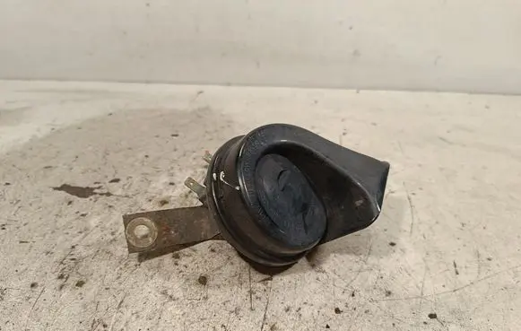 Nissan Navara D40 Horn signal 703881157