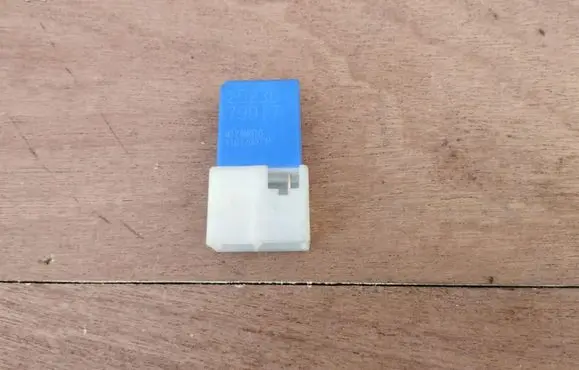 Infiniti EX Day light relay 2523079917