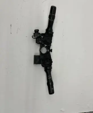Lexus IS 220D-250-350 Wiper turn signal indicator stalk/switch 3031017F192 3055117F166