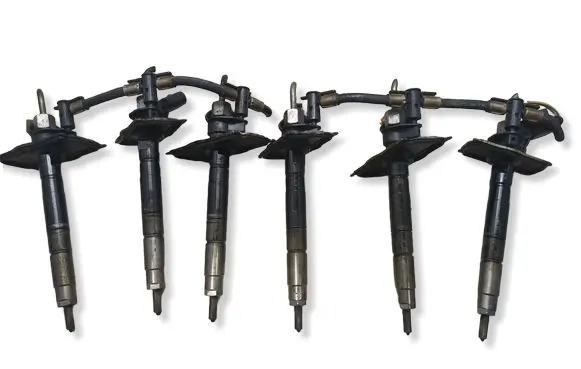 Audi A6 S6 C6 4F Fuel injectors set 0445115054
