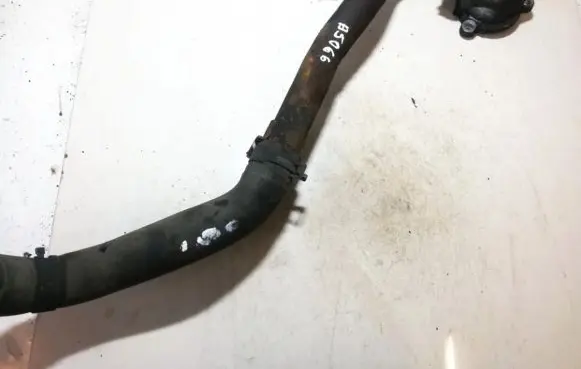 Nissan X-Trail T30 Engine coolant pipe/hose
