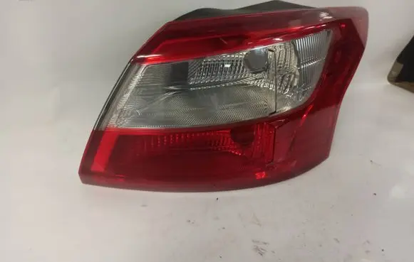 Ford Focus Rear/tail lights BM5113404C