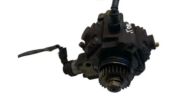 Nissan Qashqai+2 Fuel injection high pressure pump 0445010223 H8200690744
