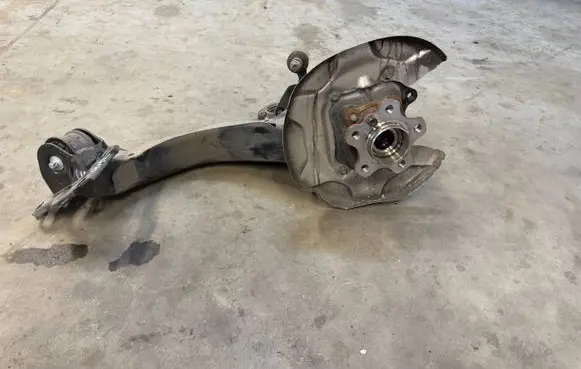 BMW X1 U11 Rear wheel hub 6894209 33326894209