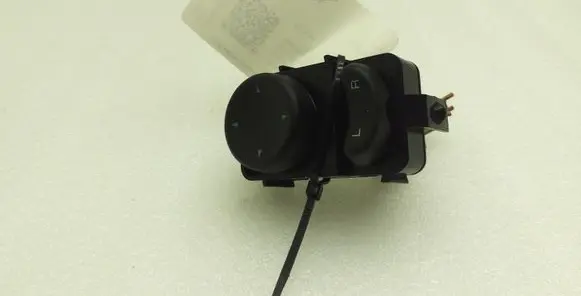 Chrysler Grand Voyager IV Wing mirror switch 212265103