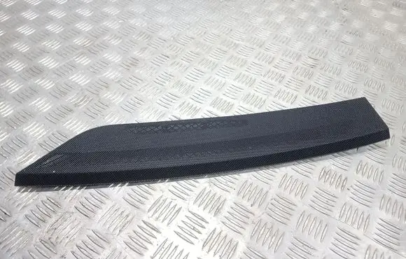 Mercedes-Benz C W204 Dashboard air vent grill cover trim A2046801707