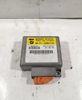 BMW 5 E39 Airbag control unit/module 8362119 12198403 3506983570