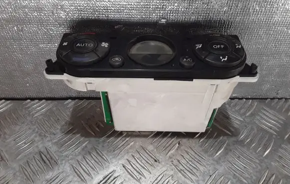 Ford Mondeo Mk III Climate control unit 1S7H18D422BA 2S7H180612AA