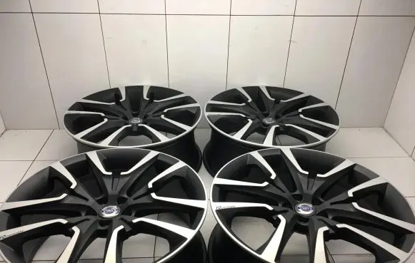 Volvo XC90 R22 alloy rim 