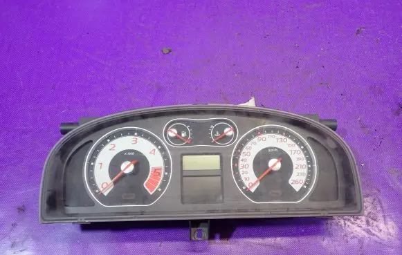 Renault Laguna II Speedometer (instrument cluster) 8200291338