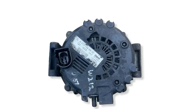 Mercedes-Benz E W212 Generator/alternator A0131546802